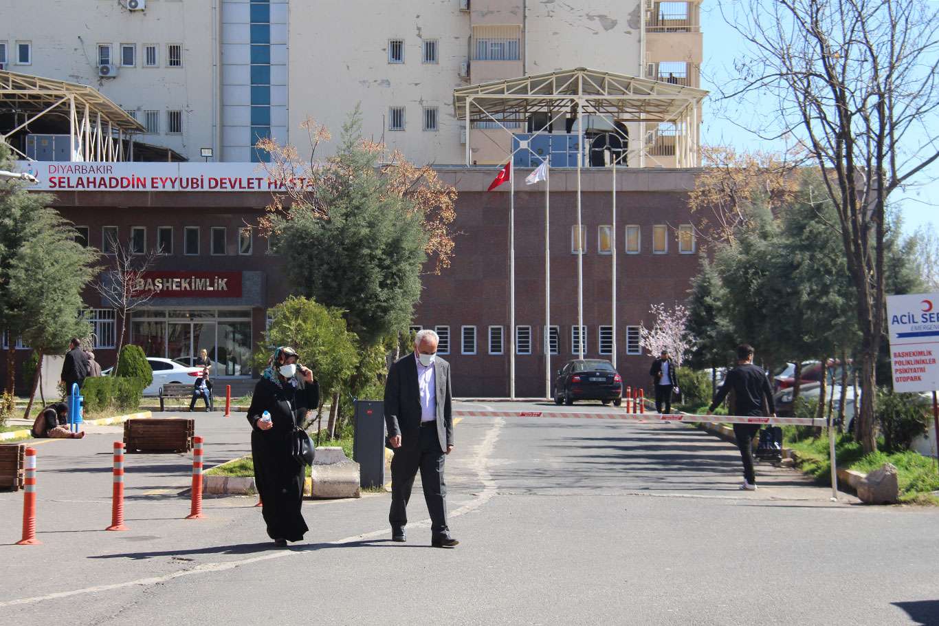 MHRS'nin talepleri karşılamada yetersiz kalması halkı mağdur ediyor MHRS'nin talepleri karşılamada yetersiz kalması halkı mağdur ediyor